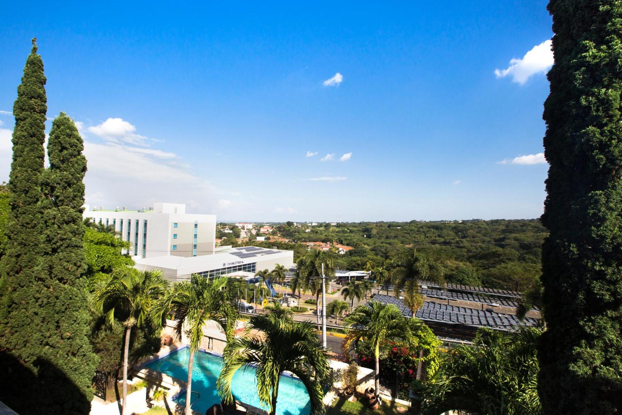 מנאגווה Los Altos Apartments & Studios מראה חיצוני תמונה