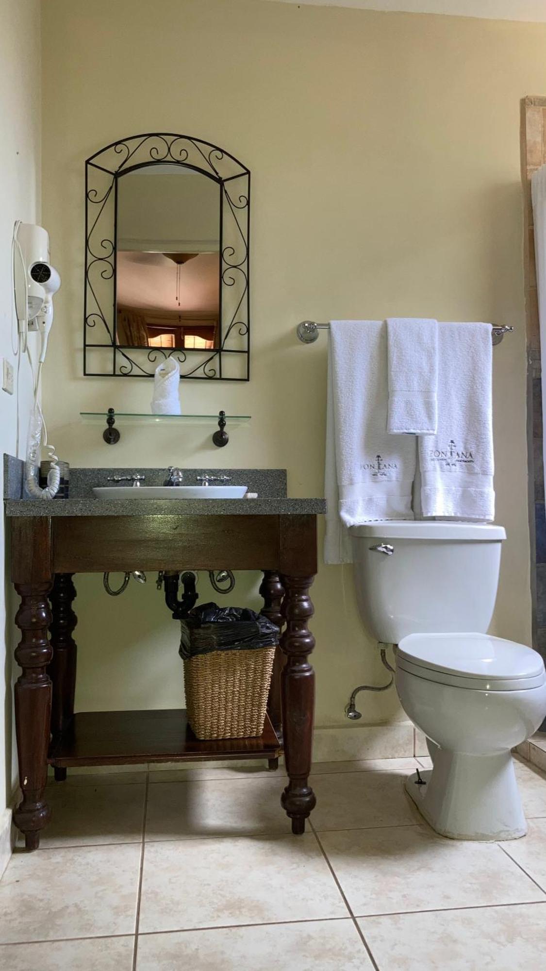 מנאגווה Los Altos Apartments & Studios מראה חיצוני תמונה