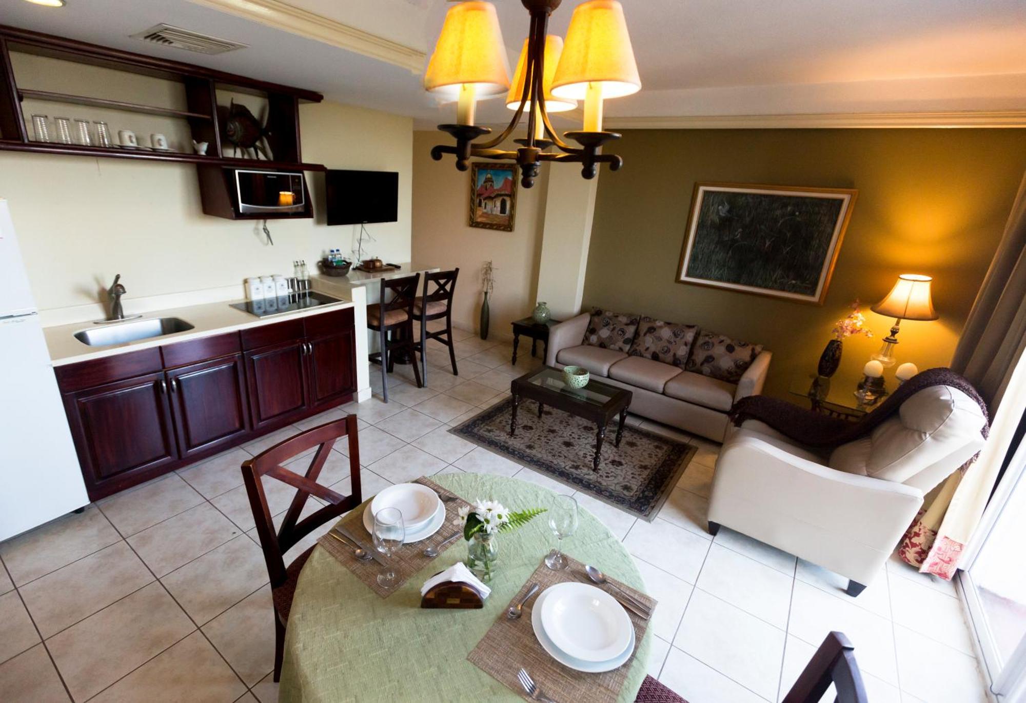 מנאגווה Los Altos Apartments & Studios מראה חיצוני תמונה
