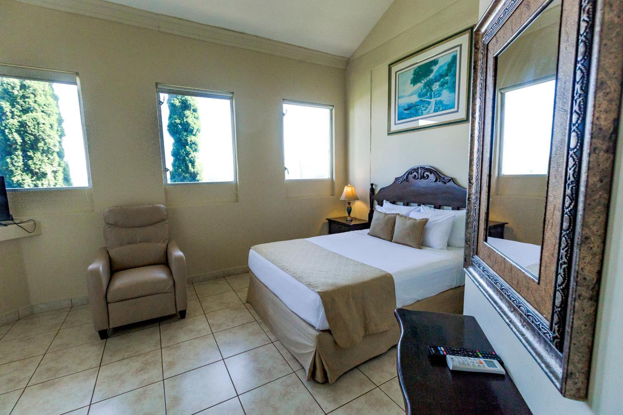 מנאגווה Los Altos Apartments & Studios מראה חיצוני תמונה